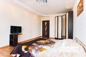 2-к квартира, посуточно, 85м2, 12/18 этаж