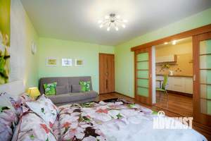 1-к квартира, посуточно, 36м2, 1/1 этаж