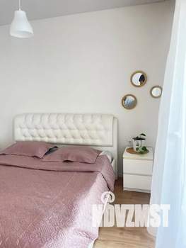 Студия квартира, посуточно, 34м2, 7/10 этаж