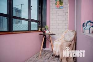 Студия квартира, посуточно, 32м2, 2/18 этаж