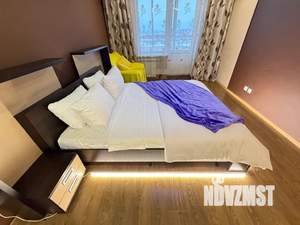 1-к квартира, посуточно, 49м2, 13/20 этаж