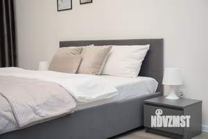 2-к квартира, посуточно, 65м2, 11/17 этаж