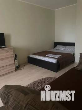 Студия квартира, посуточно, 40м2, 10/19 этаж