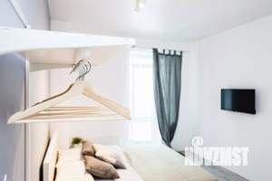 2-к квартира, посуточно, 70м2, 1/1 этаж