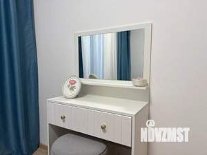 2-к квартира, посуточно, 45м2, 21/25 этаж