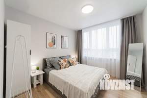 2-к квартира, посуточно, 52м2, 14/25 этаж