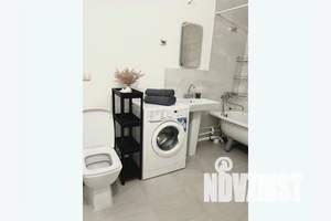 2-к квартира, посуточно, 57м2, 16/22 этаж