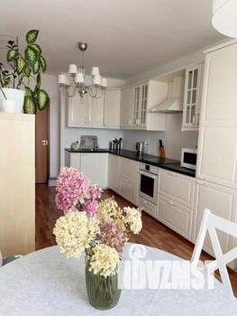 3-к квартира, посуточно, 100м2, 1/1 этаж