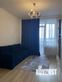 Студия квартира, посуточно, 30м2, 24/25 этаж