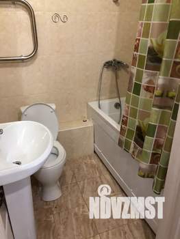 Студия квартира, посуточно, 32м2, 9/18 этаж