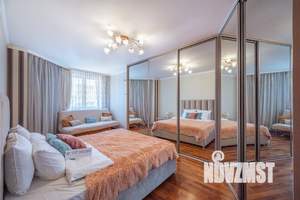 2-к квартира, посуточно, 80м2, 1/1 этаж