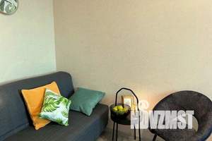 1-к квартира, посуточно, 38м2, 13/16 этаж