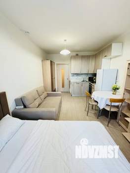 Студия квартира, посуточно, 30м2, 11/25 этаж