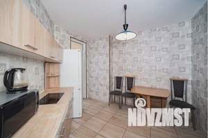 2-к квартира, посуточно, 70м2, 23/24 этаж