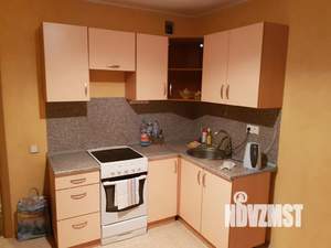 1-к квартира, посуточно, 33м2, 2/9 этаж