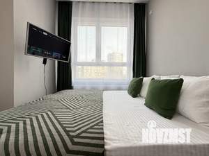 1-к квартира, посуточно, 32м2, 12/20 этаж