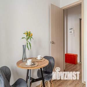 1-к квартира, посуточно, 37м2, 2/15 этаж