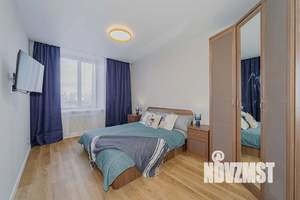 1-к квартира, посуточно, 70м2, 1/1 этаж