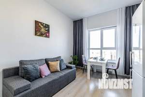 2-к квартира, посуточно, 40м2, 33/33 этаж