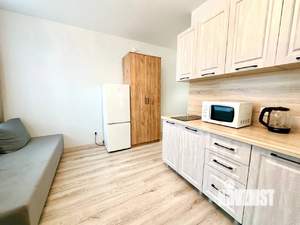 Студия квартира, посуточно, 32м2, 7/20 этаж