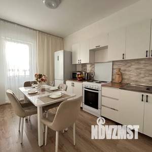 2-к квартира, посуточно, 61м2, 9/15 этаж