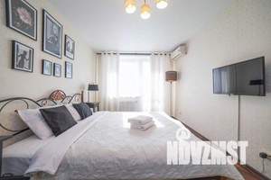 2-к квартира, посуточно, 69м2, 8/12 этаж