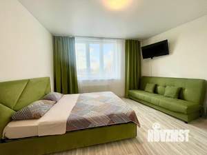 Студия квартира, посуточно, 35м2, 4/25 этаж