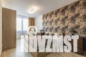 2-к квартира, посуточно, 45м2, 23/24 этаж