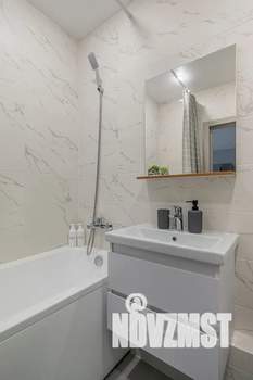 1-к квартира, посуточно, 41м2, 4/9 этаж