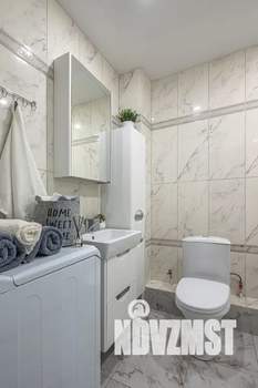 2-к квартира, посуточно, 57м2, 20/34 этаж