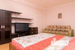 1-к квартира, посуточно, 45м2, 10/19 этаж