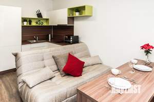 Студия квартира, посуточно, 35м2, 6/15 этаж