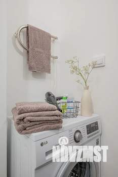 1-к квартира, посуточно, 42м2, 9/18 этаж