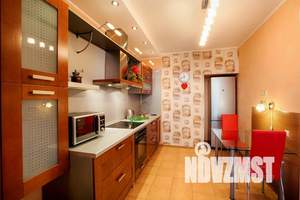 1-к квартира, посуточно, 44м2, 11/19 этаж
