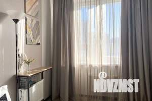 1-к квартира, посуточно, 40м2, 4/25 этаж