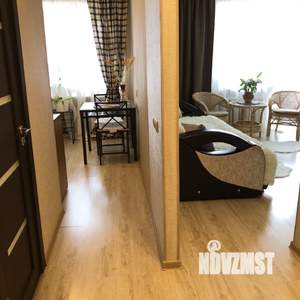 1-к квартира, посуточно, 35м2, 4/9 этаж