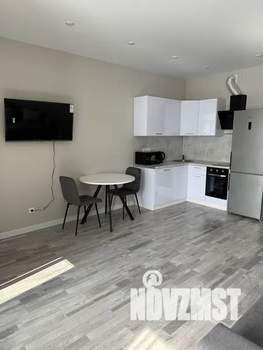 Студия квартира, посуточно, 35м2, 4/25 этаж