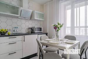 1-к квартира, посуточно, 37м2, 1/1 этаж