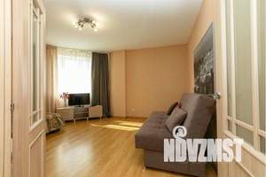 2-к квартира, посуточно, 60м2, 17/18 этаж
