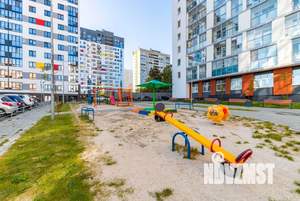 1-к квартира, посуточно, 40м2, 5/25 этаж