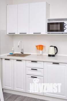 Студия квартира, посуточно, 25м2, 12/18 этаж