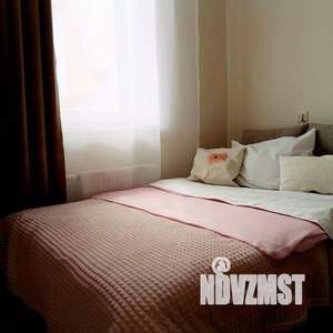 1-к квартира, посуточно, 37м2, 1/1 этаж