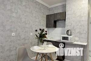 1-к квартира, посуточно, 30м2, 15/35 этаж