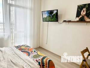 Студия квартира, посуточно, 32м2, 23/25 этаж