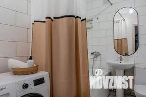 2-к квартира, посуточно, 72м2, 8/30 этаж