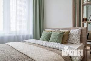 Студия квартира, посуточно, 32м2, 3/32 этаж