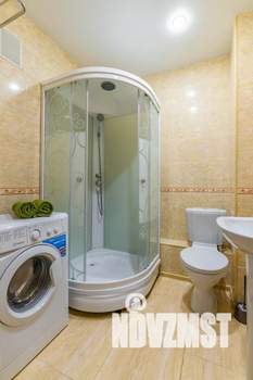 1-к квартира, посуточно, 35м2, 12/16 этаж