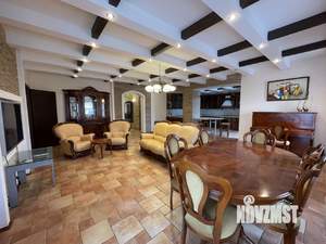 3-к квартира, на длительный срок, 210м2, 7/17 этаж