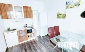 1-к квартира, посуточно, 47м2, 1/1 этаж