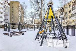 2-к квартира, посуточно, 45м2, 1/23 этаж